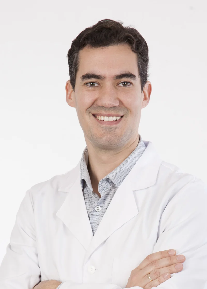 Dr. Alberto Bermúdez
