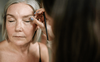 ¿Cuándo puedo pintarme los ojos después de operarme de cataratas?: todo lo que debes saber